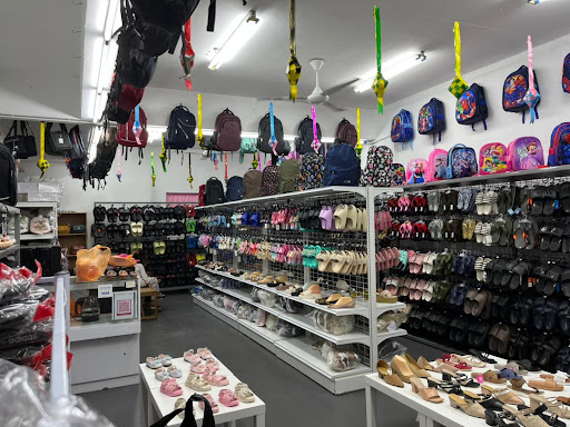 Kedai Kasut Adilah
