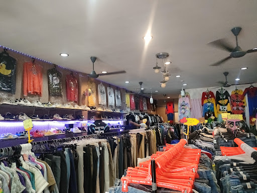 Faiz Bundle Resources & costume shop Merdeka