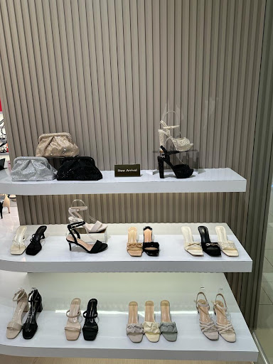 Shoe Point