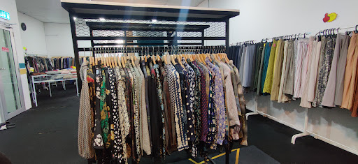 WIZALEA KEDAI BUNDLE WANITA SEPANG WIZALEA KEDAI BUNDLE WANITA SEPANG