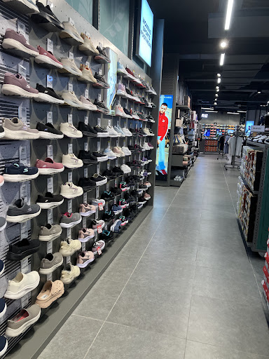 Sports Direct Sports Direct