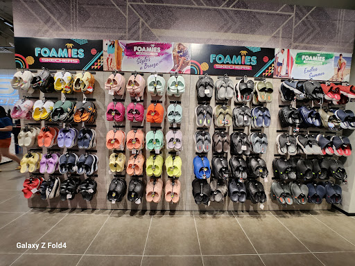 Skechers Malaysia Concept Store @ 1 Utama