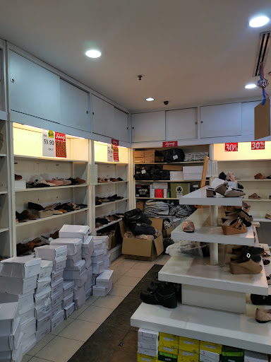 Infeetnity (Kedai Kasut Yomiko)