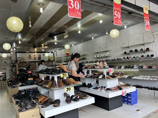 Kedai Kasut Unisa