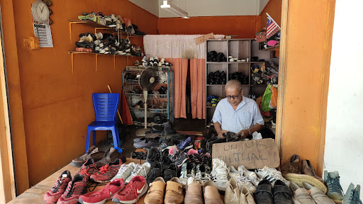 Bung Ram Tukang Baiki Kasut