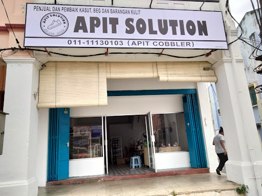 APIT SOLUTION BUNDLE AND REPAIR SHOES APIT SOLUTION BUNDLE AND REPAIR SHOES