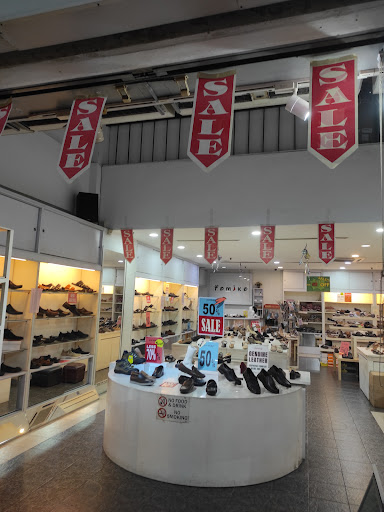 Infeetnity (Kedai Kasut Yomiko) Infeetnity (Kedai Kasut Yomiko)