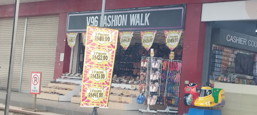 V96 Fashion Walk