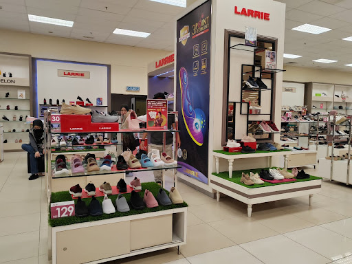 Larrie Women Aeon Mall Bukit Mertajam