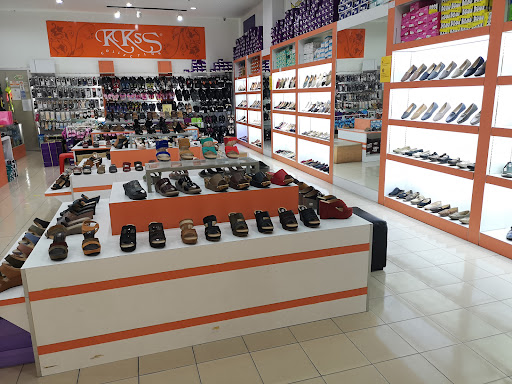 Kedai Kasut Sri Sentosa @ Mydin Meru Mall