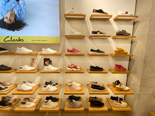 Clarks @ Mid Valley Southkey
